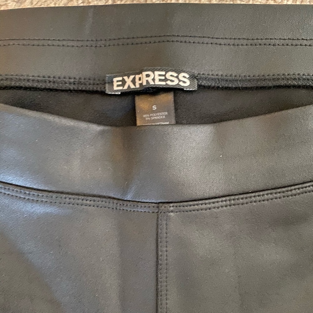 Faux leather leggings